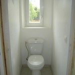 Installation de toilettes